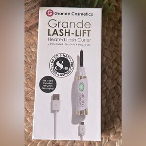 *NEW* Grande Cosmetics Heated Lash Curler